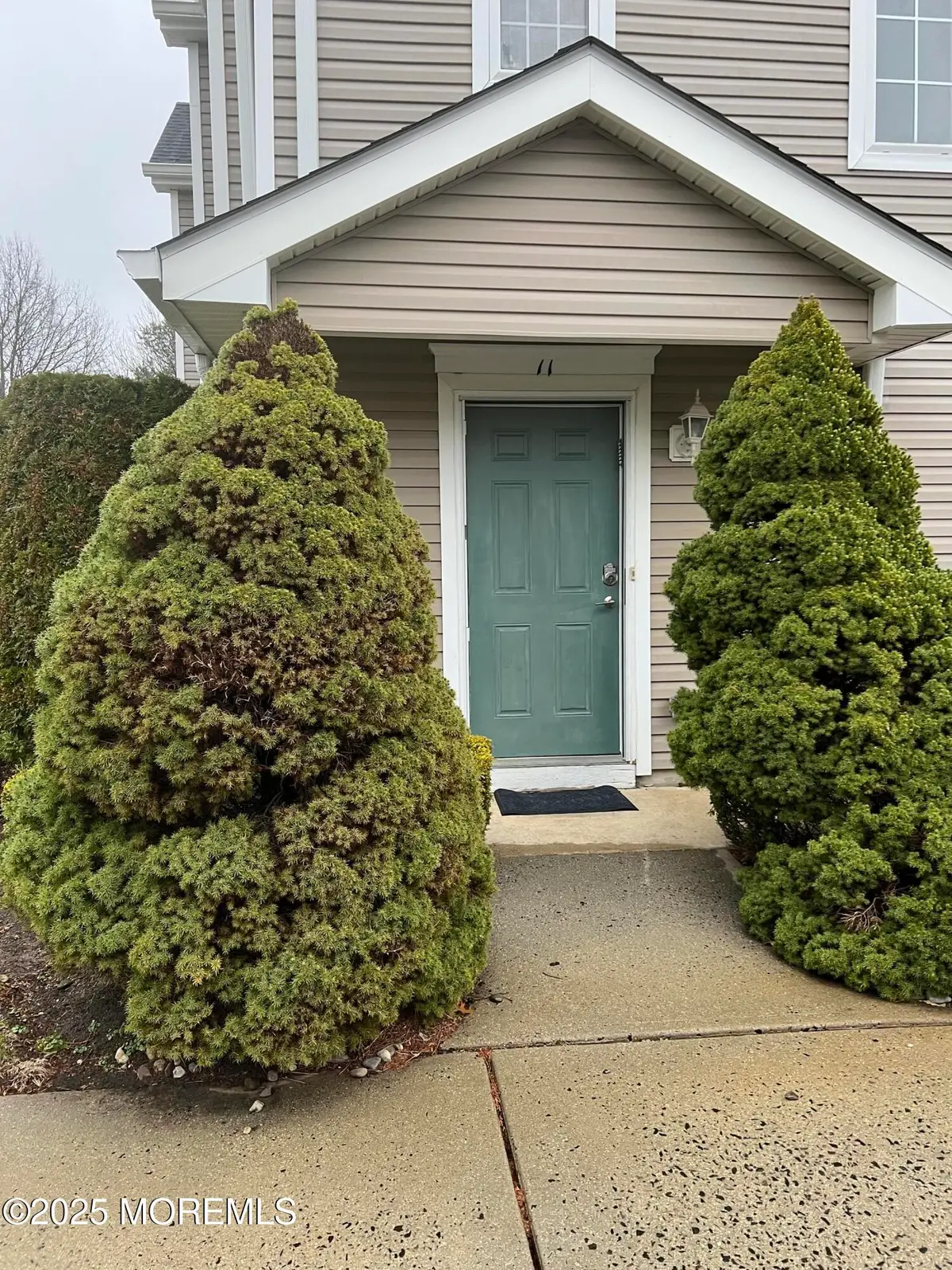 11 Fiddlers Elbow Court, Howell, NJ 07731 - Image #1