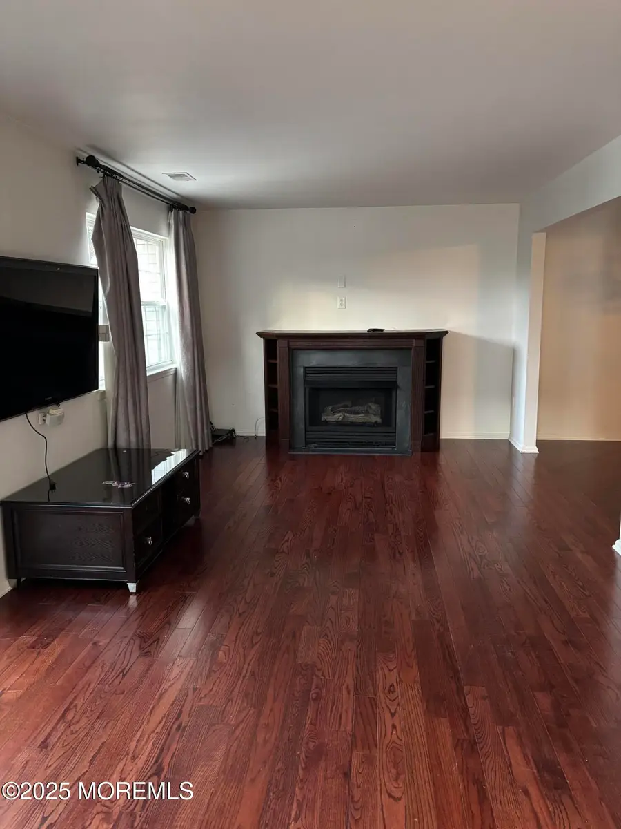 11 Fiddlers Elbow Court, Howell, NJ 07731 - Image #3