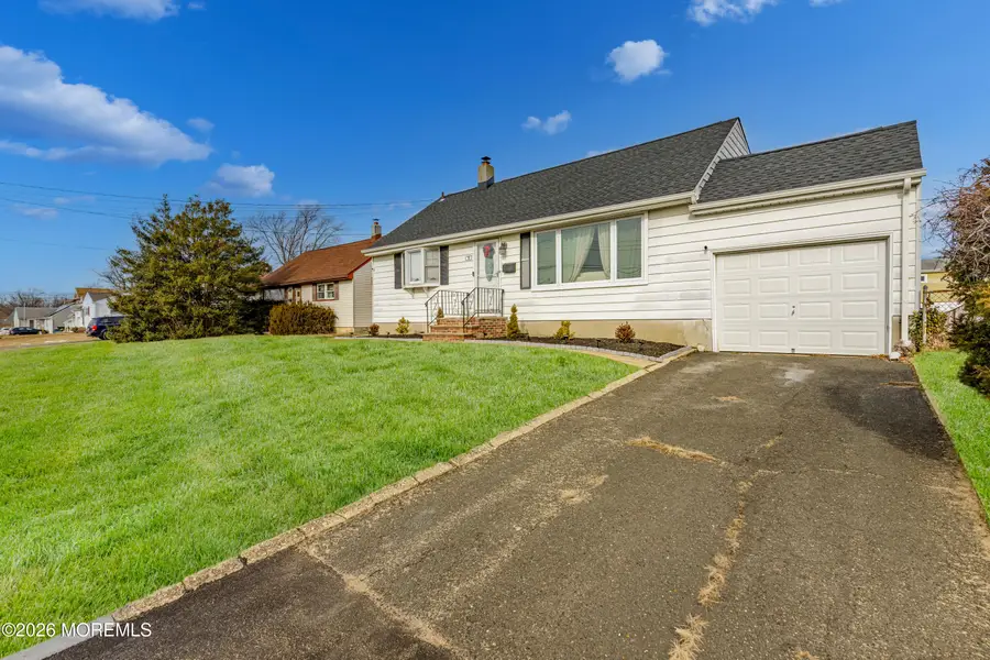 9 Parkview Drive, Hazlet, NJ 07730 - Image #3