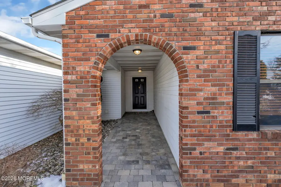 51 Lakeview Drive, Marlboro, NJ 07746 - #2