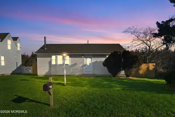 16 Surfside Boulevard, Little Egg Harbor, NJ 08087