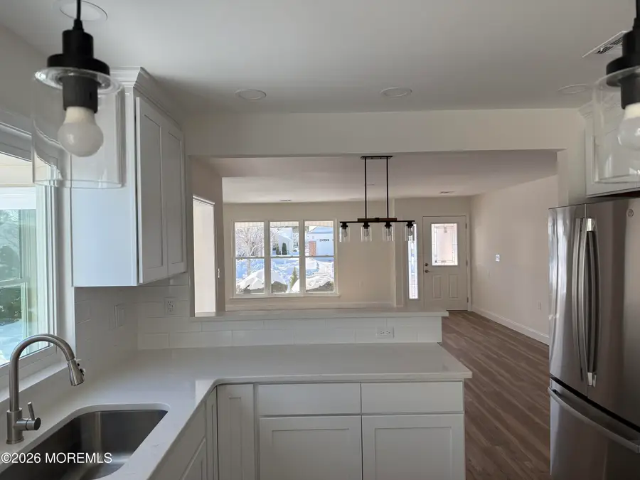 18 Mansfield Avenue, Manchester Township, NJ 08759 - Image #2