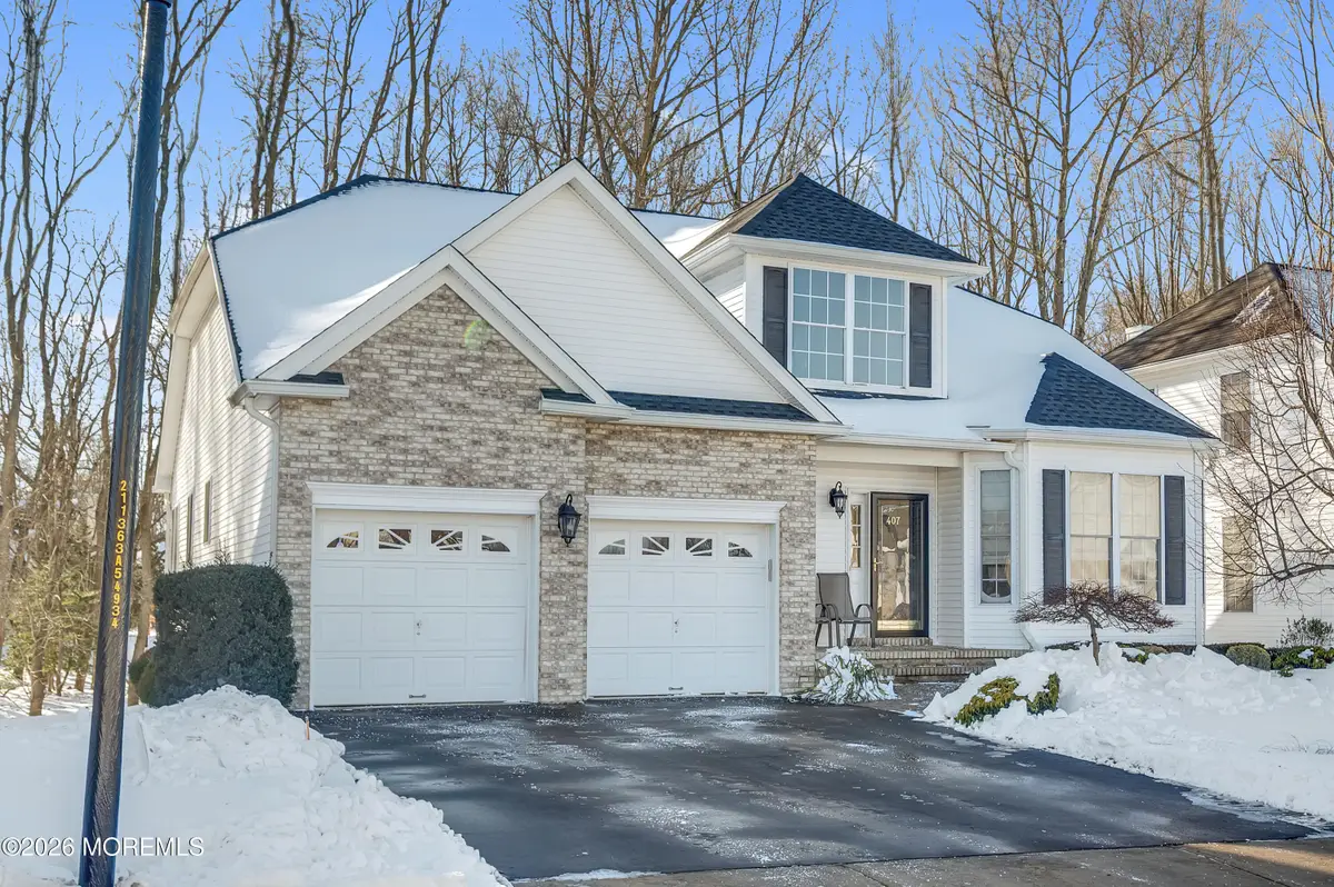 407 Edinburgh Place, Marlboro, NJ 07746 - Image #1