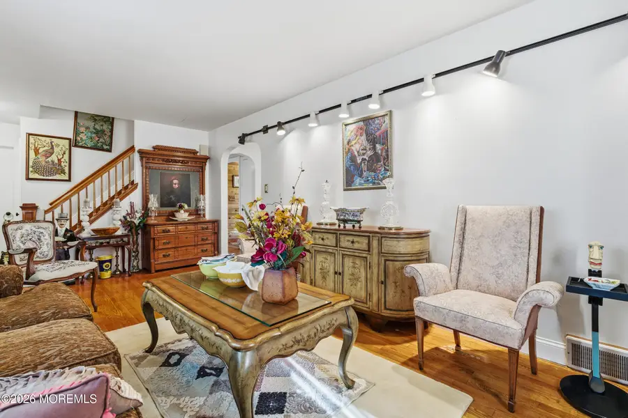 274 Michael Avenue, Oakhurst, NJ 07755 - Image #3