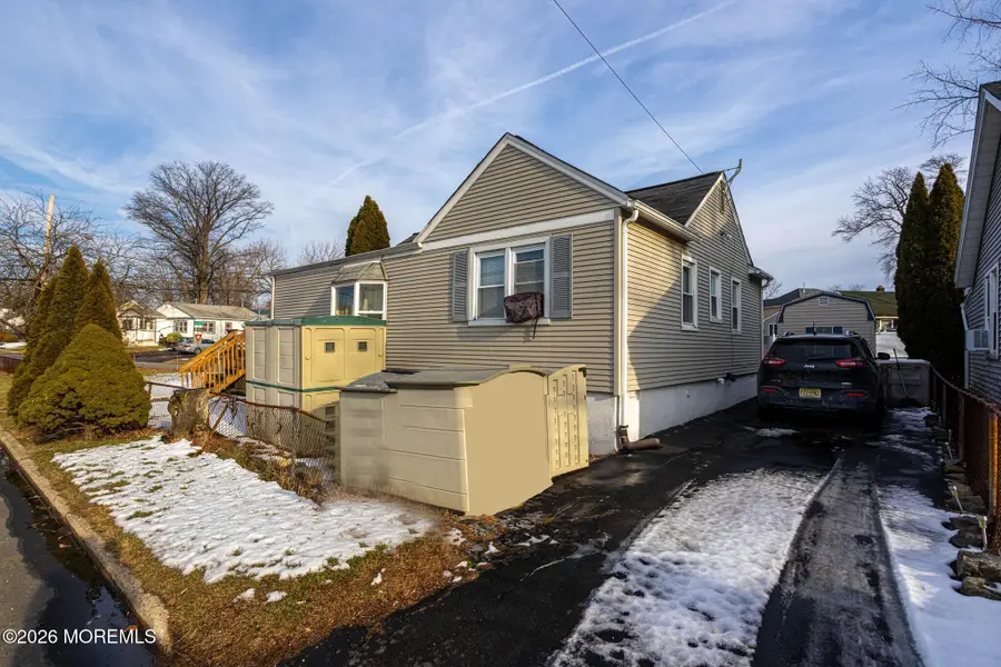 729 Cliffwood Avenue, Keyport, NJ 07735 - Image #2