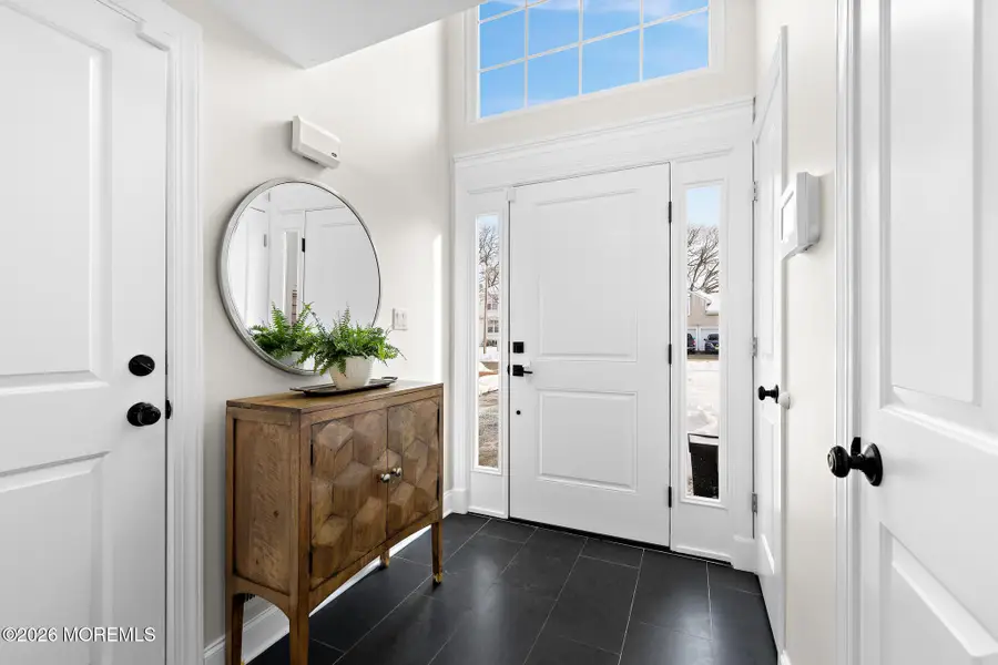 42 Bonnie Drive, Middletown, NJ 07748 - Image #3