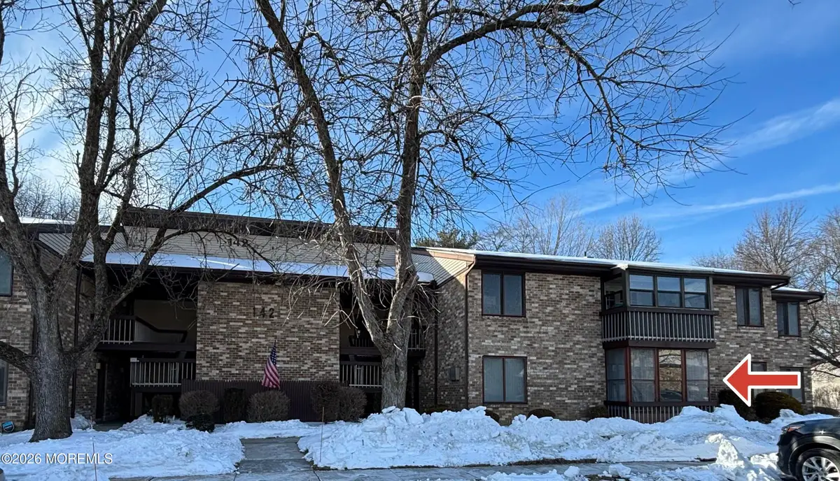 142 Cross Slope Court #E, Manalapan Township, NJ 07726 - Image #1