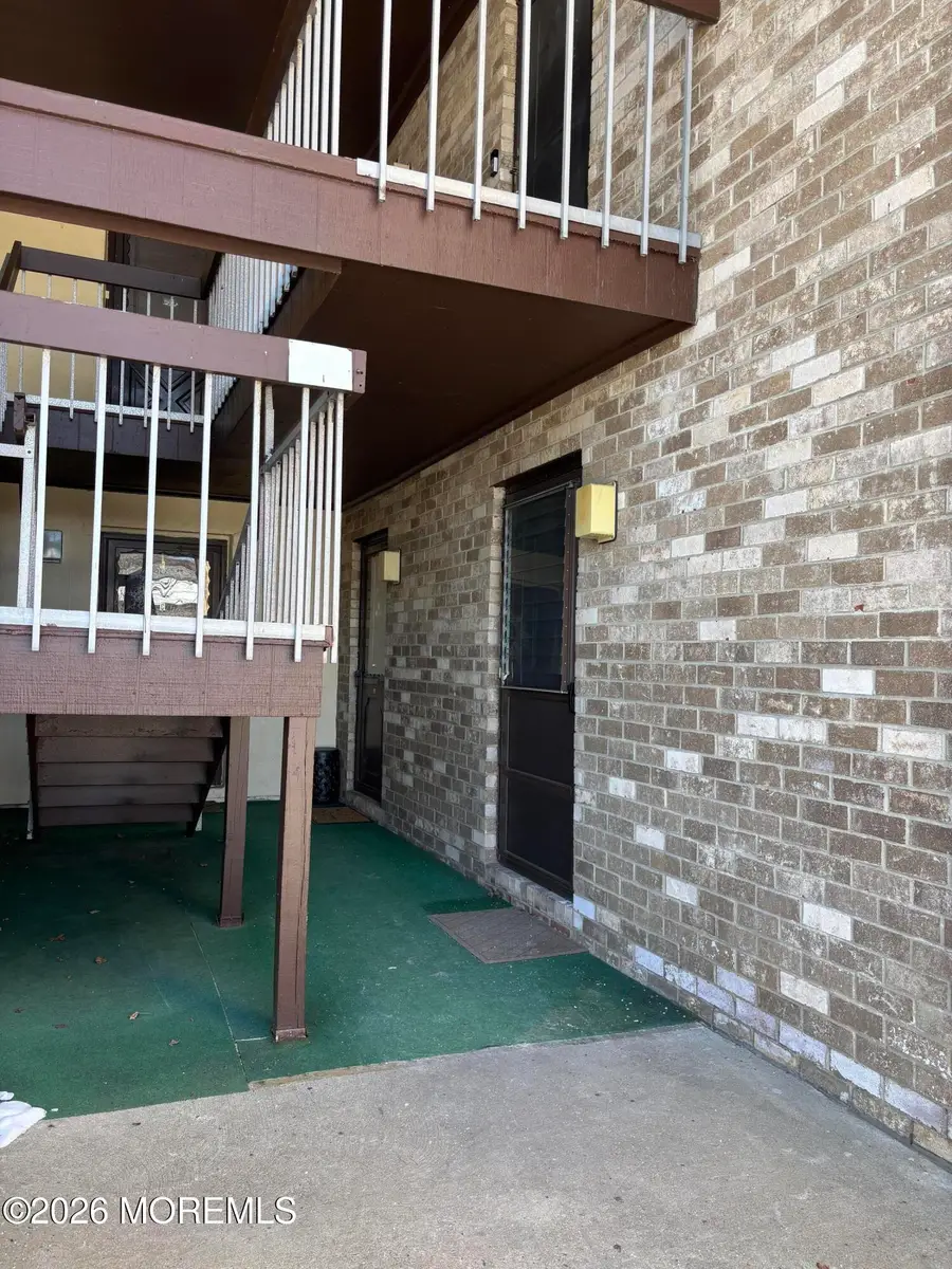 142 Cross Slope Court #E, Manalapan Township, NJ 07726 - Image #2