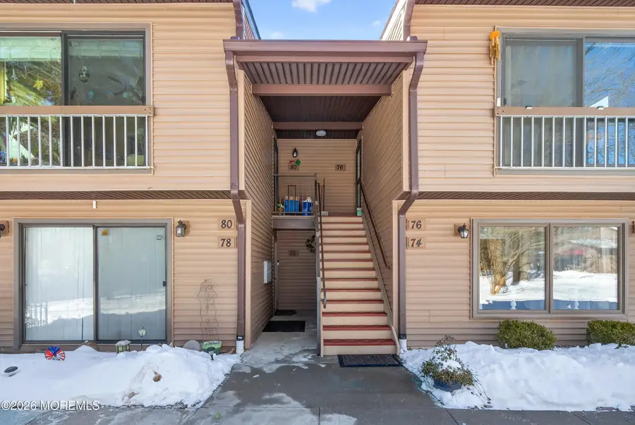 80 Manchester Court, Red Bank, NJ 07701 - Image #3