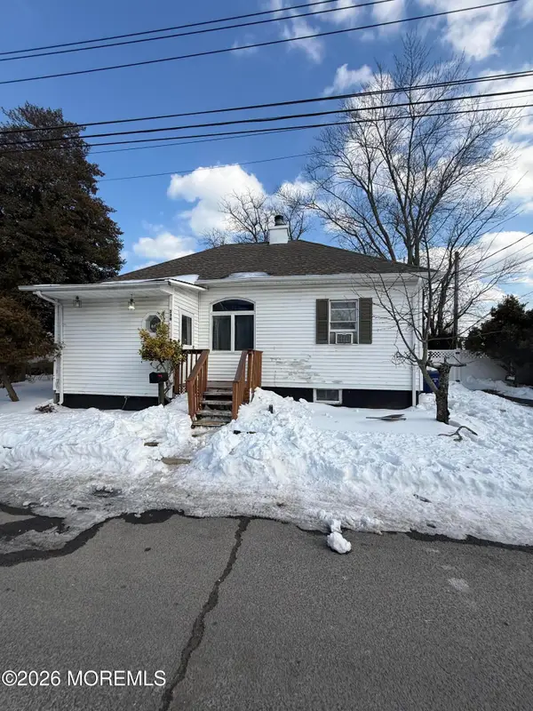 339 Elberon Boulevard, Oakhurst, NJ 07755