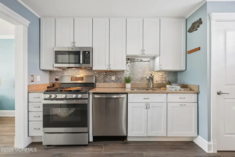 501 Main Street #40, Avon By The Sea, NJ 07717 - #3