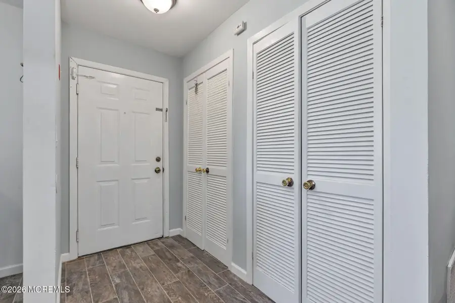 213 Main Street #18, Keansburg, NJ 07734 - #2