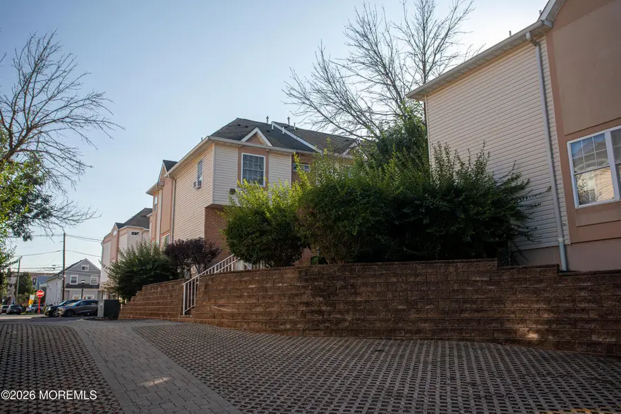 124 Adamecs Way #25, South Amboy, NJ 08879 - Image #2