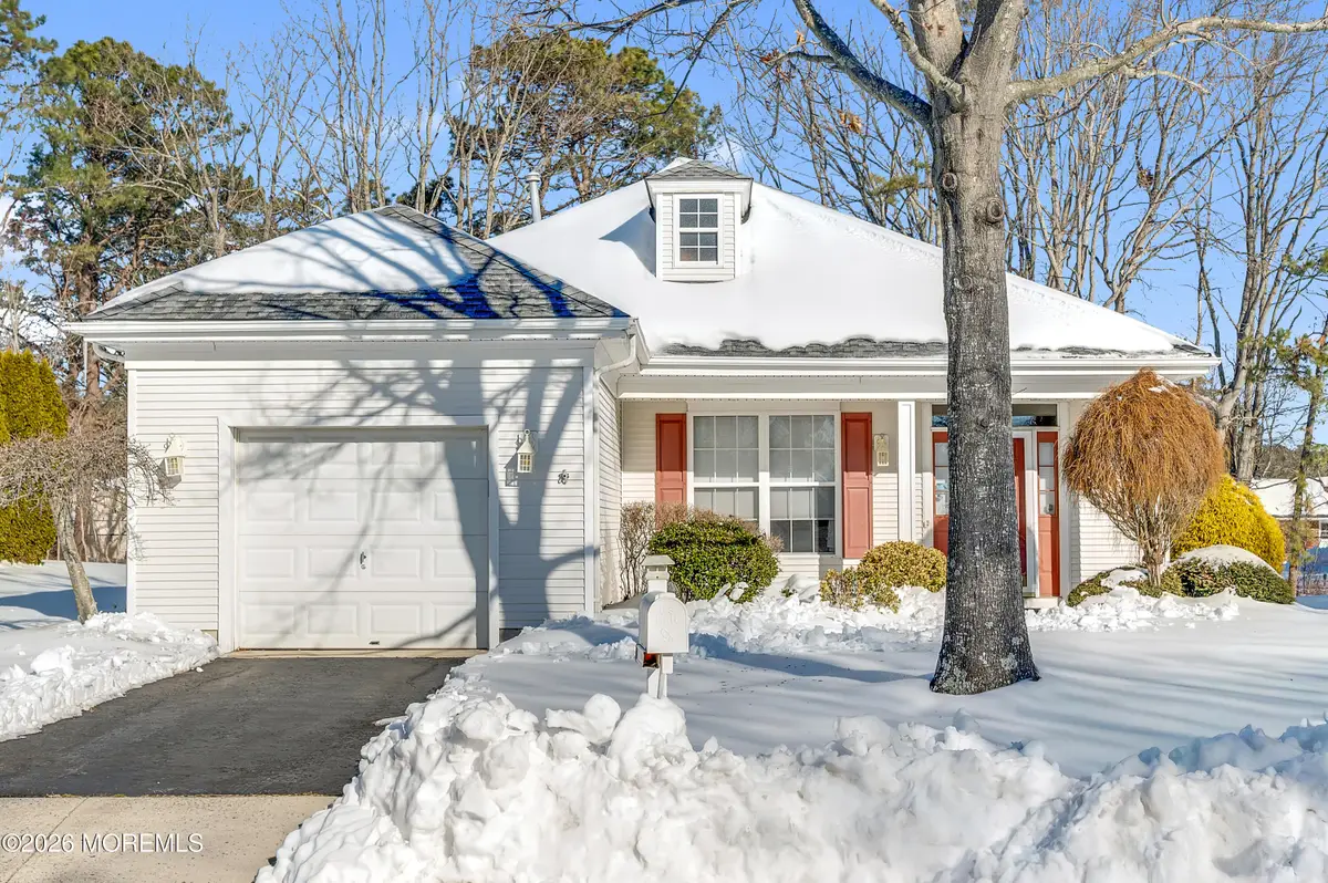 95 Golden Seasons Drive, Lakewood, NJ 08701 - Image #1