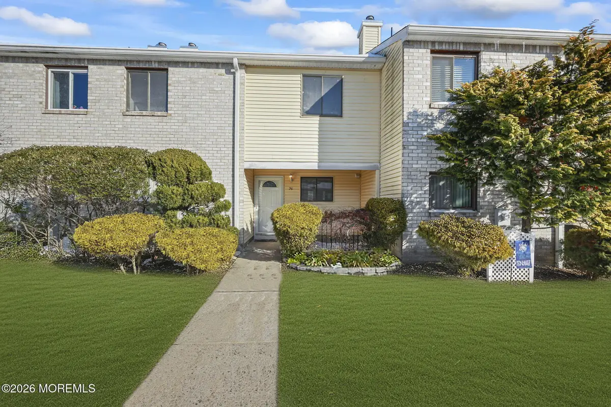 26 Front Court, Old Bridge, NJ 08857 - Image #1