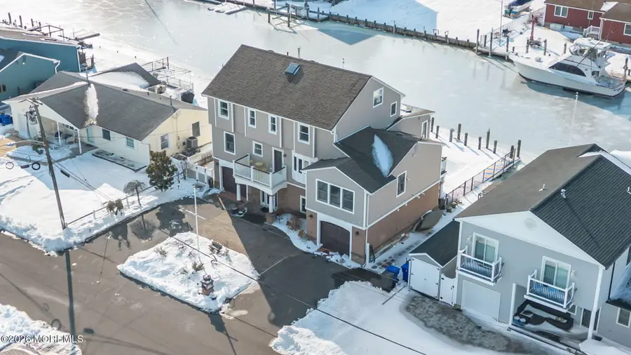 608 Conroy Avenue, Toms River, NJ 08753 - Image #2