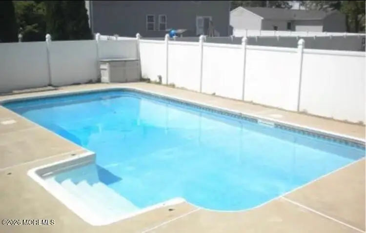 1536 Berkeley Avenue, Beachwood, NJ 08722 - #2