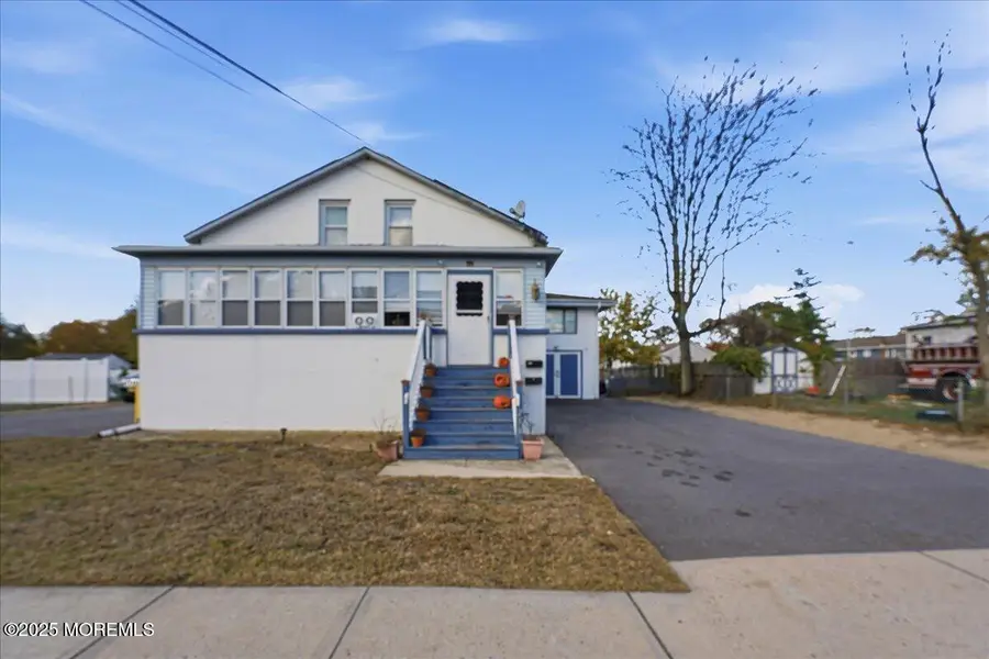 233 Broadway, Union Beach, NJ 07735 - #3