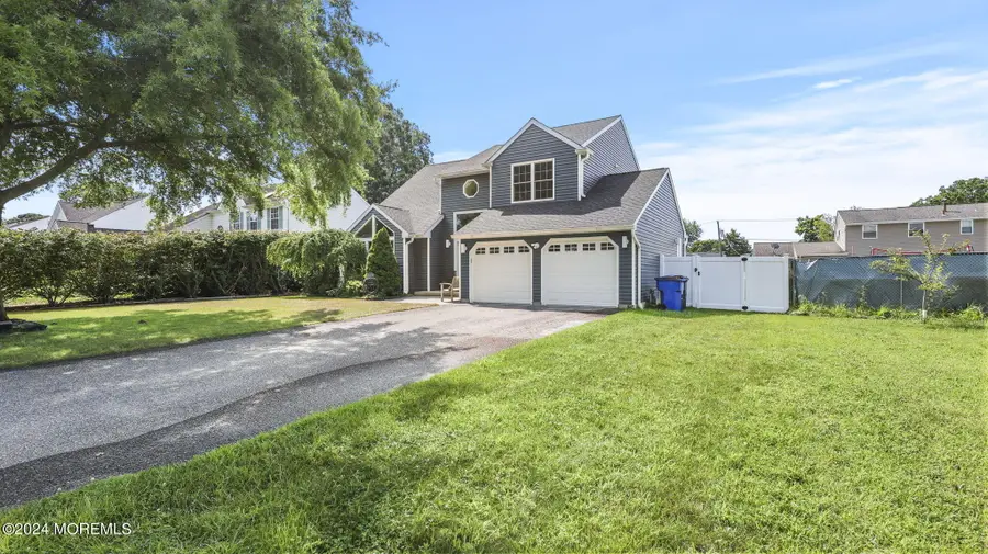 624 Loxley Drive, Toms River, NJ 08753 - Image #2