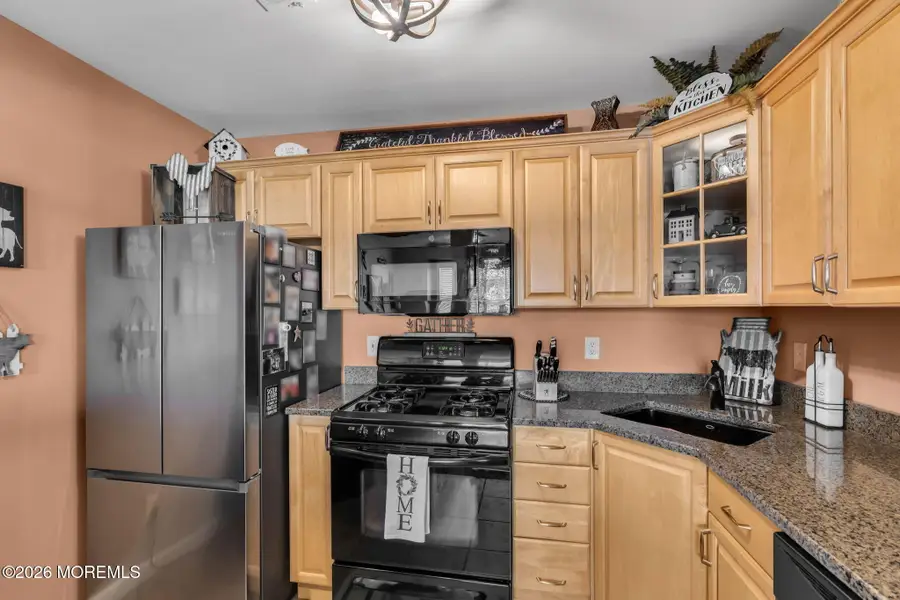 402 Brookview Court, Howell, NJ 07731 - Image #3