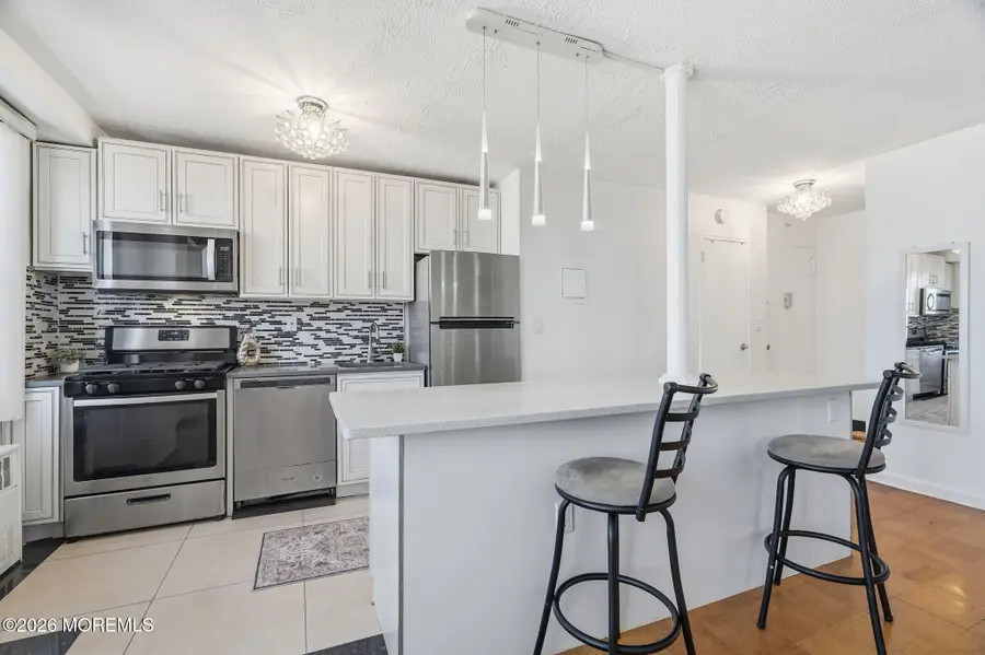 201 Saint Pauls Avenue #1516, Jersey City, NJ 07306 - Image #3