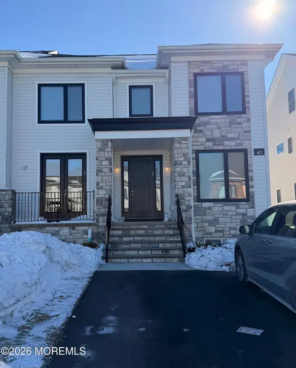 41 Payne Avenue, Lakewood, NJ 08701