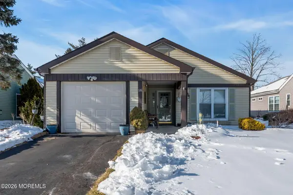 16 Harrogate Lane, Manchester, NJ 08759