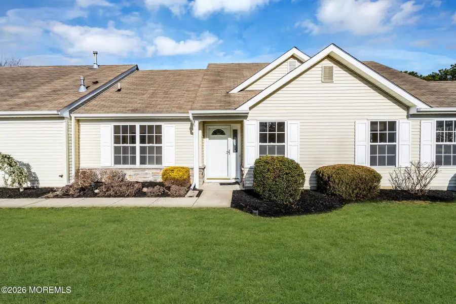 16 Rosewood Court, Lakewood, NJ 08701 - #2