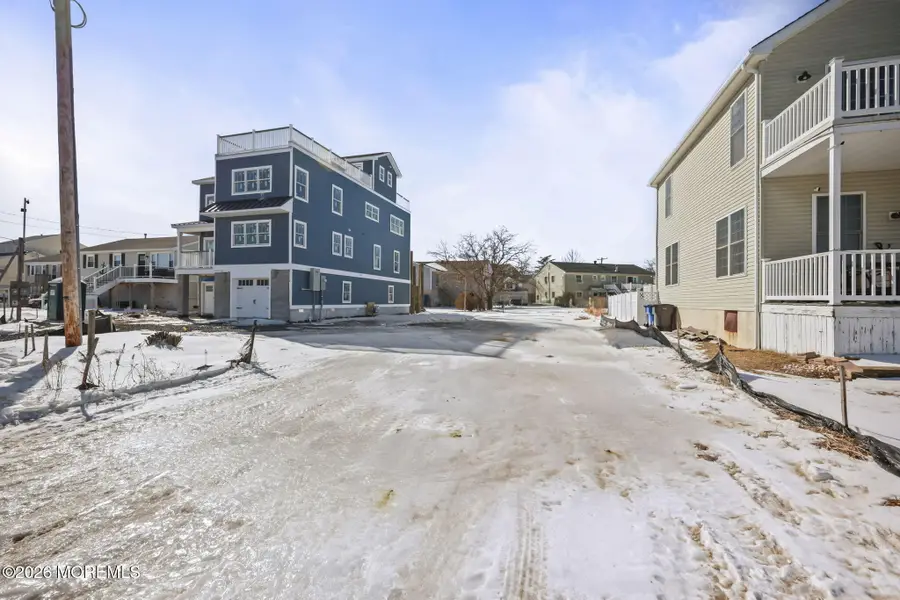 3261 Windsor Avenue, Toms River, NJ 08753 - #3