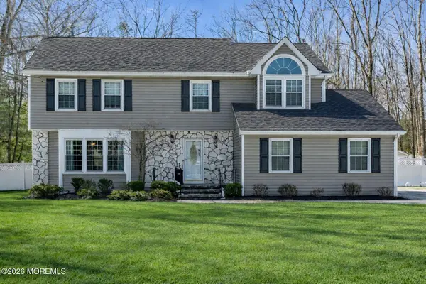 10 Kevin Dale Place, Jackson, NJ 08527