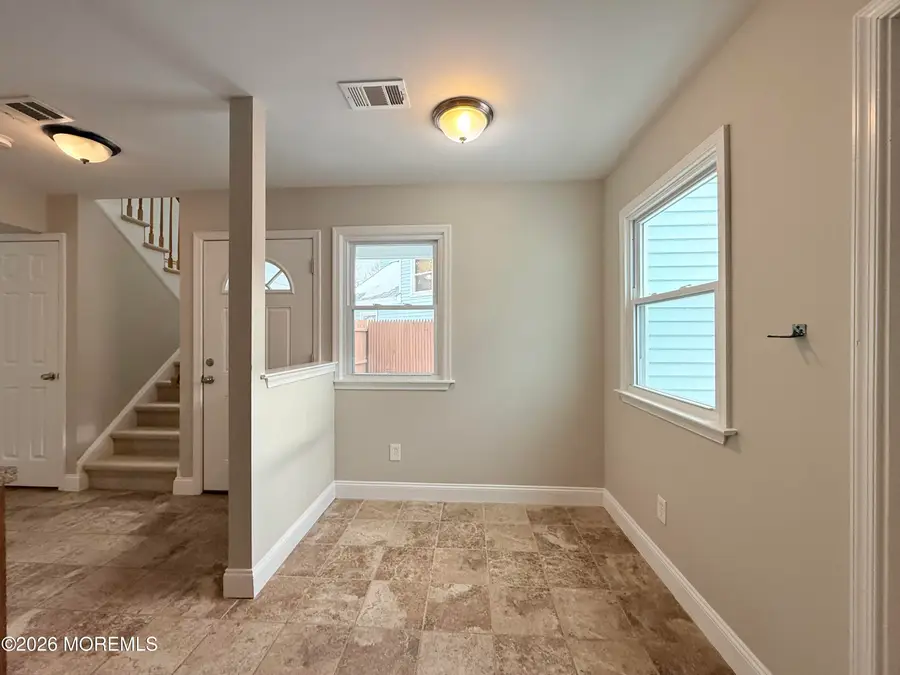 6 Twain Court, Freehold, NJ 07728 - #3