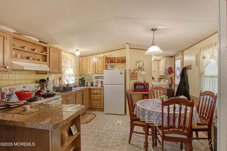 42 Woodchuck Parkway, Whiting, NJ 08759 - #3