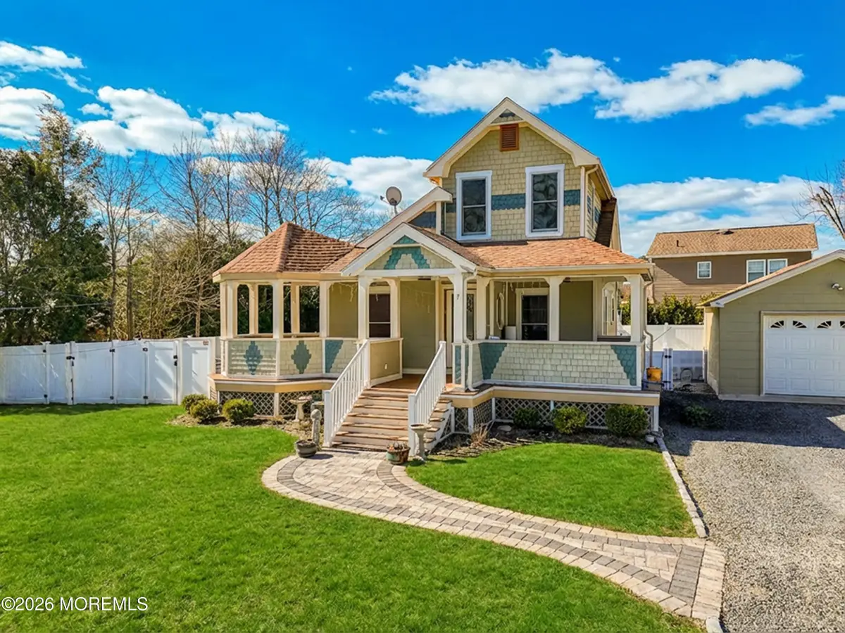 7 Schoolhouse Road, Neptune, NJ 07753 - #1
