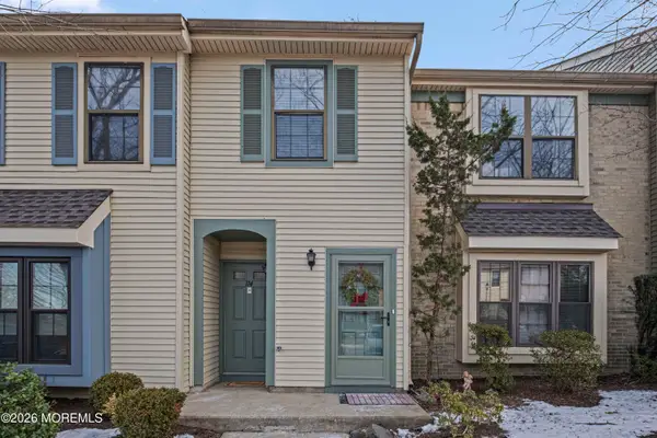 114 Dundee Court, Aberdeen, NJ 07747