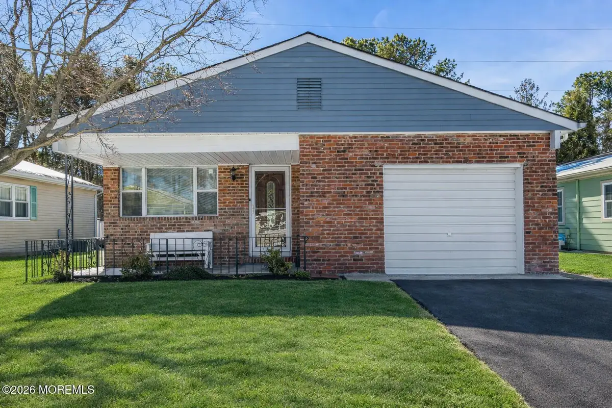 115 San Carlos Street, Toms River, NJ 08757 - #1