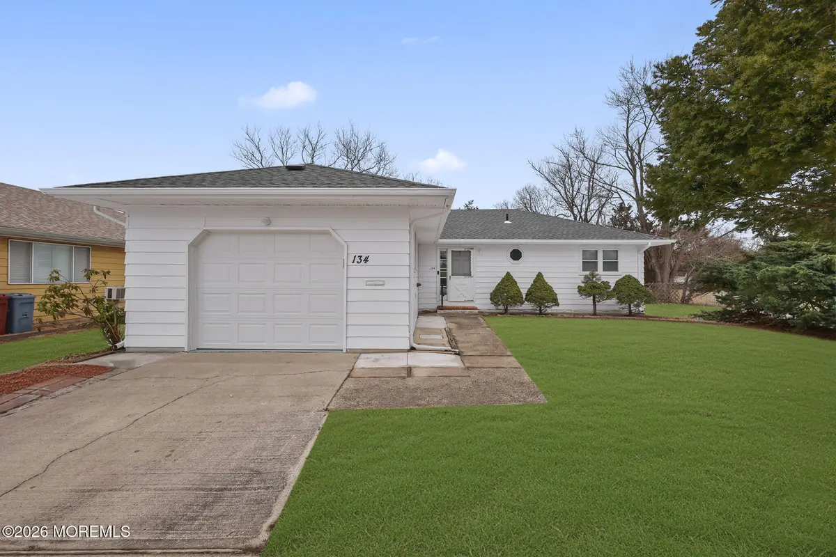 134 Charlotteville Drive, Toms River, NJ 08757 - #1