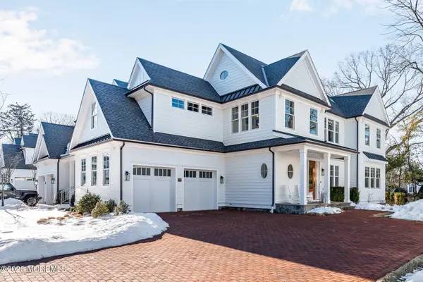 13 Bingham Court, Rumson, NJ 07760