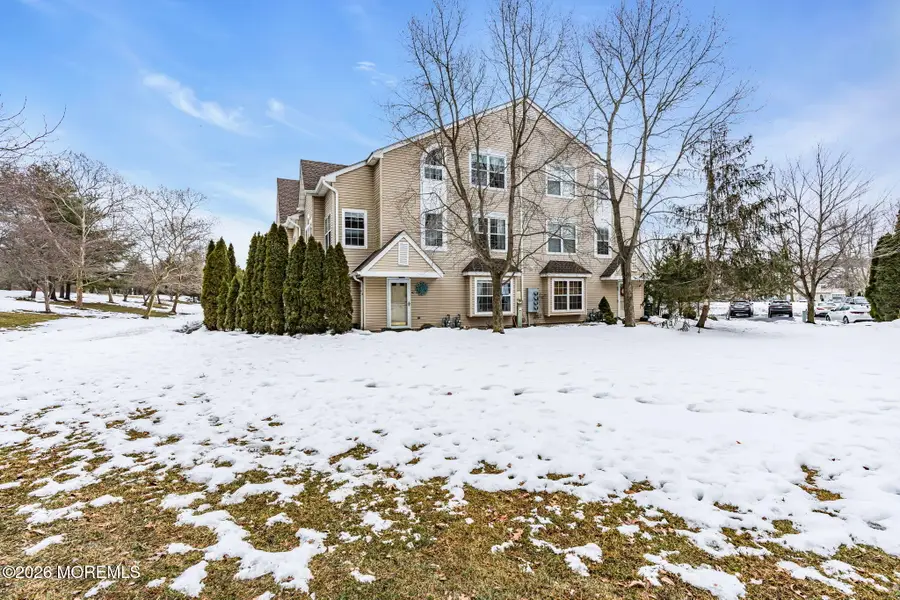 47 Madison Court, Tinton Falls, NJ 07712 - #3