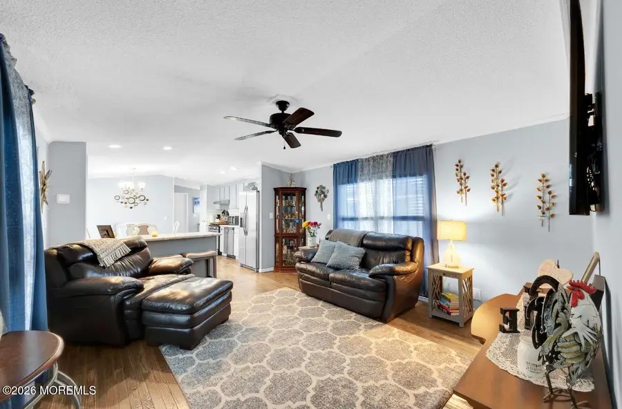 25 Bayshore Mobile Mnr, Hazlet, NJ 07730 - #2