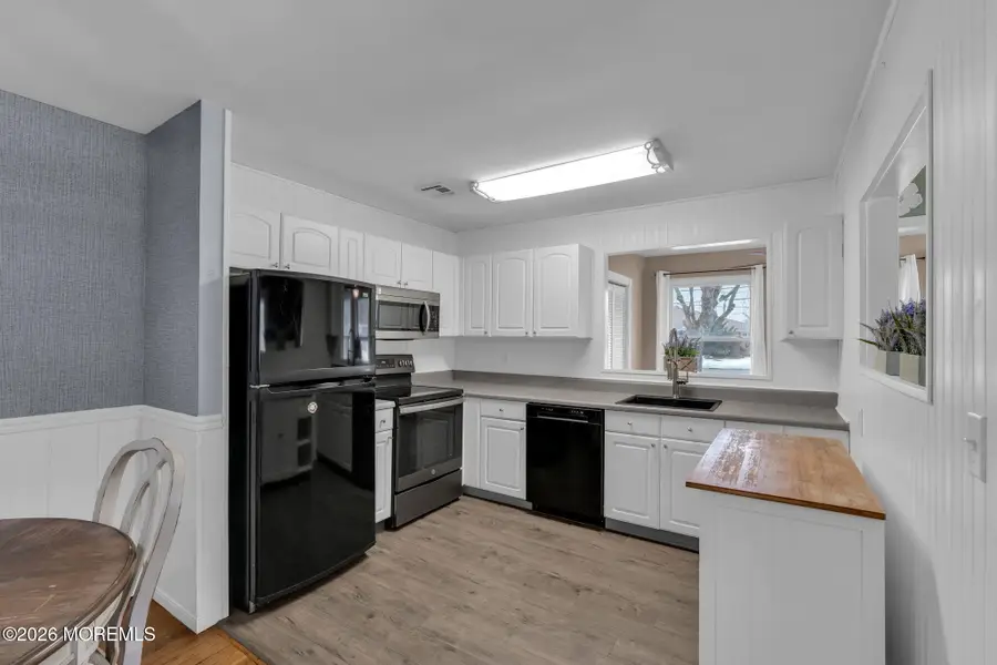 20 Catskill Court, Toms River, NJ 08753 - #2