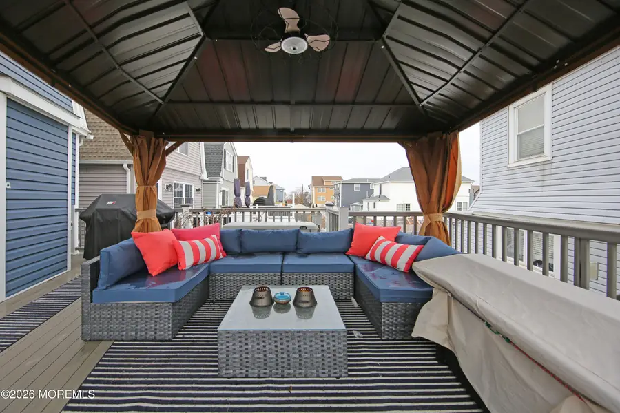 61 Barberie Avenue, Highlands, NJ 07732 - #3