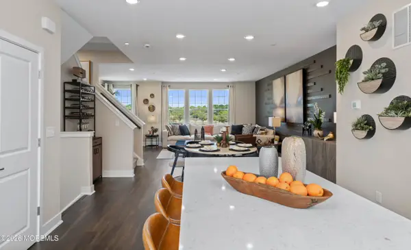 1 Harper Lane, Manalapan, NJ 07726