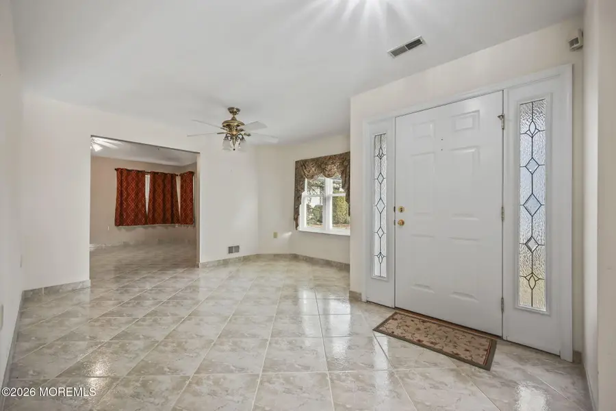 14 Stewart Court, Jackson, NJ 08527 - #3