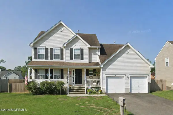 111 Lake Medford Lane, Little Egg Harbor, NJ 08087