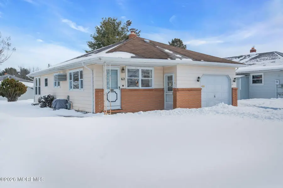 62 Scarborough Place, Toms River, NJ 08757 - #3