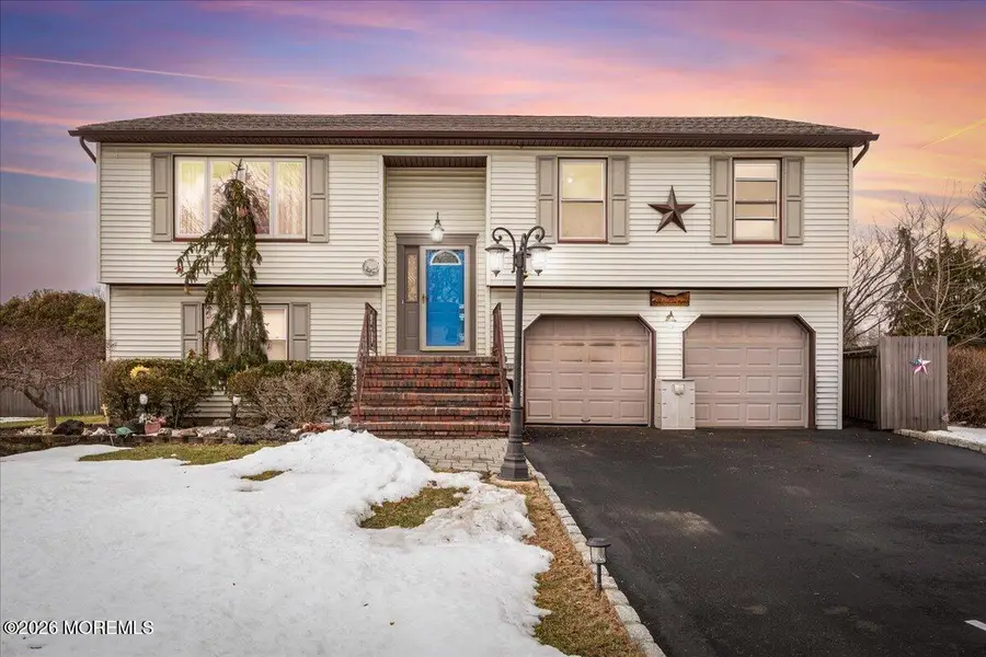 15 Erin Lane, Middlesex, NJ 08846 - #2