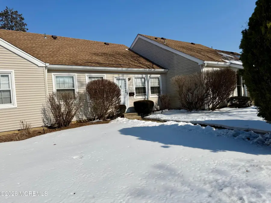 93 Halls Croft Road #B, Freehold, NJ 07728 - #3