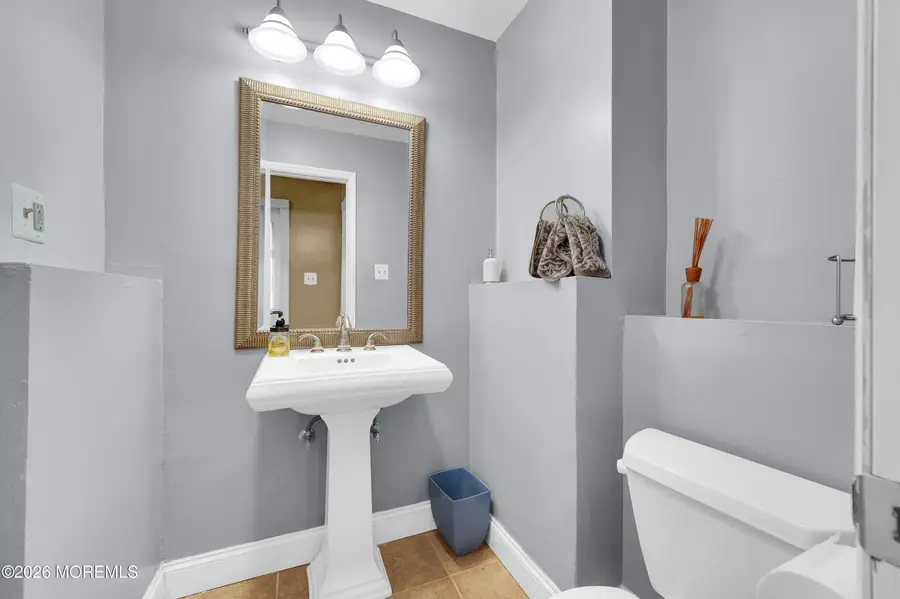 208 Alpine Trail, Neptune, NJ 07753 - #3