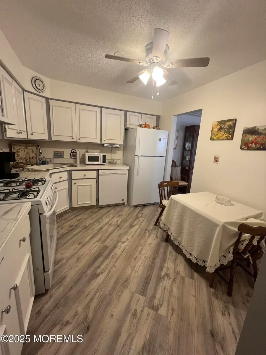 35 Sloop Square, Freehold, NJ 07728 - #3