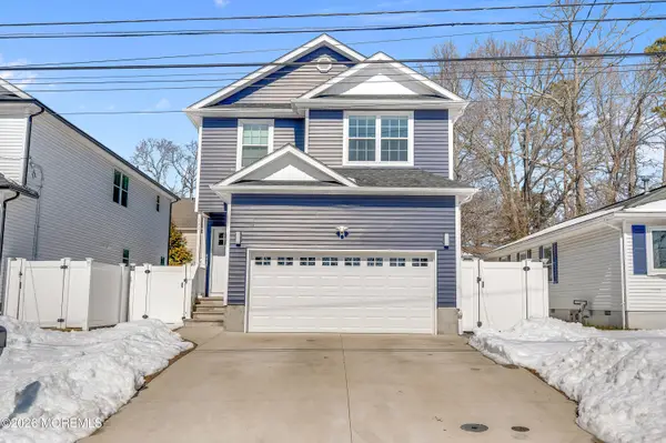 111 Anthony Avenue, Toms River, NJ 08753